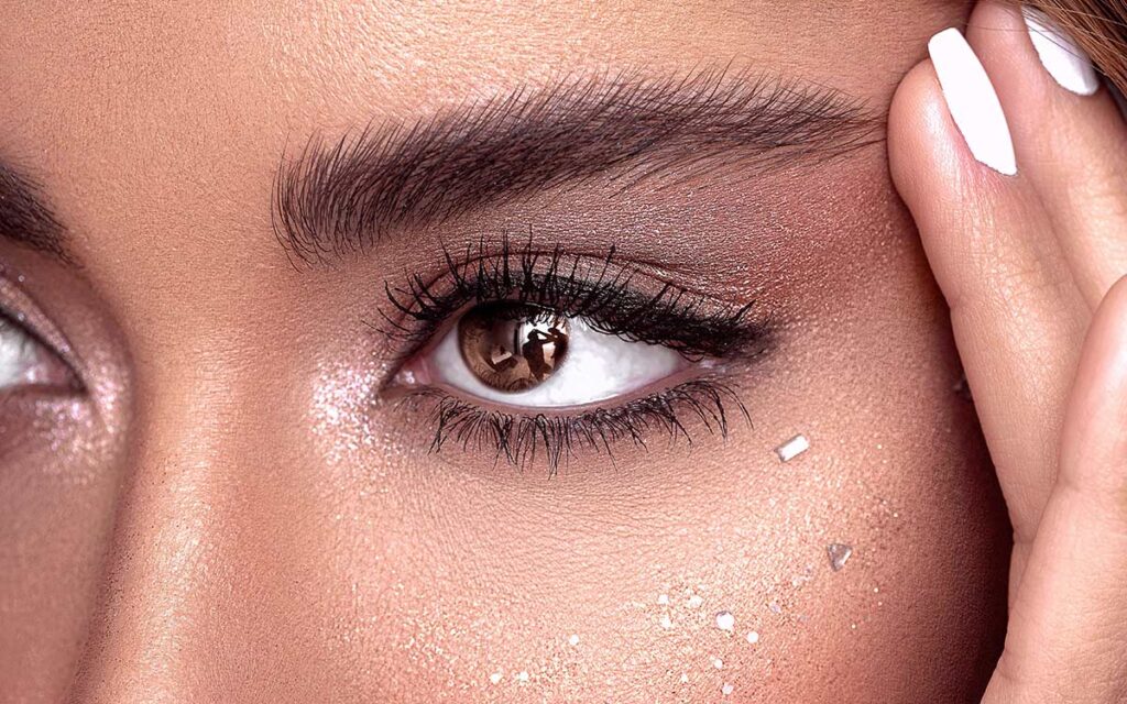 10 Things You Should Know About Eyelash Glue