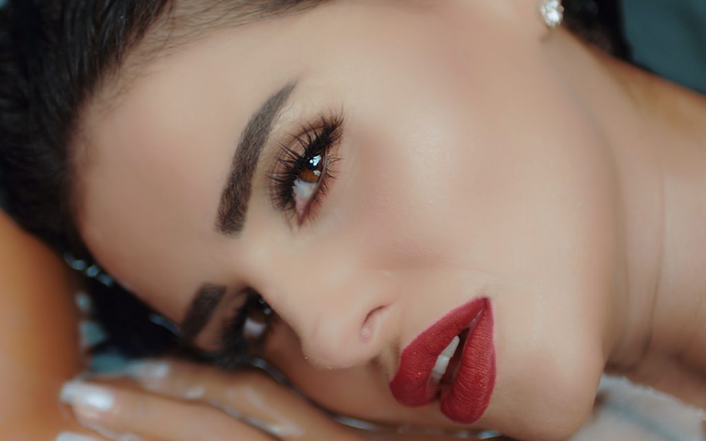 Should you as a first-time lash client try Classic eyelash extensions for a start?