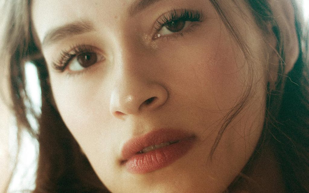 Ways to tackle the busy season in your lash salon