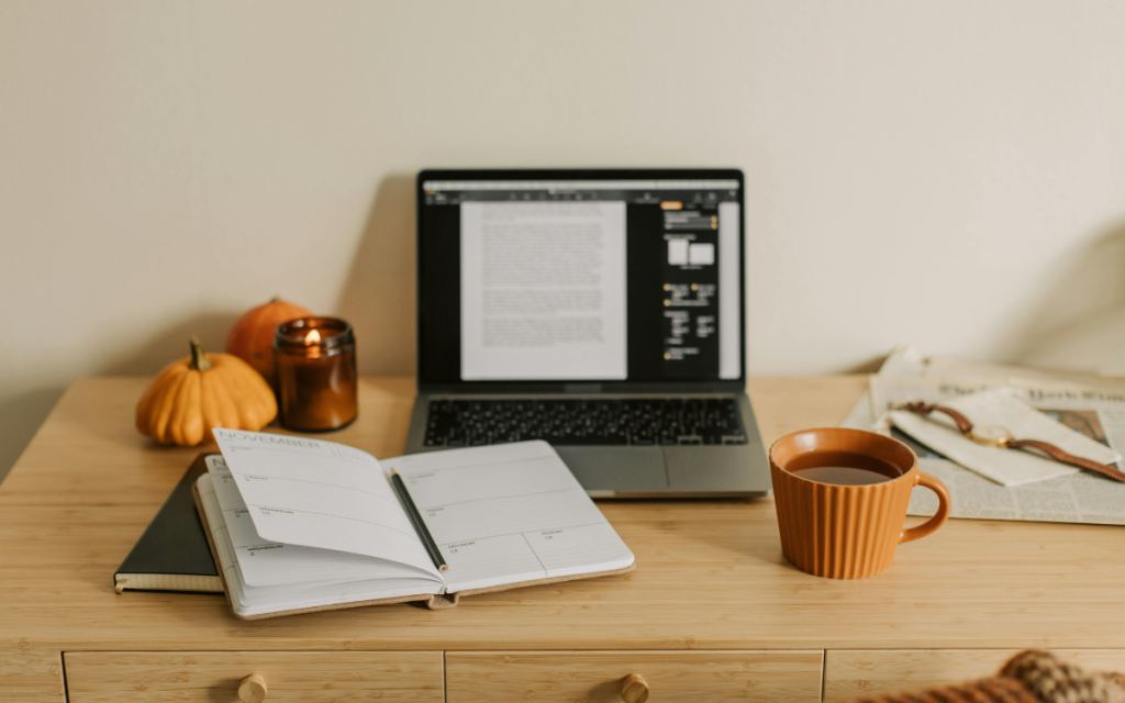 How to create an online booking system for a small lash business business