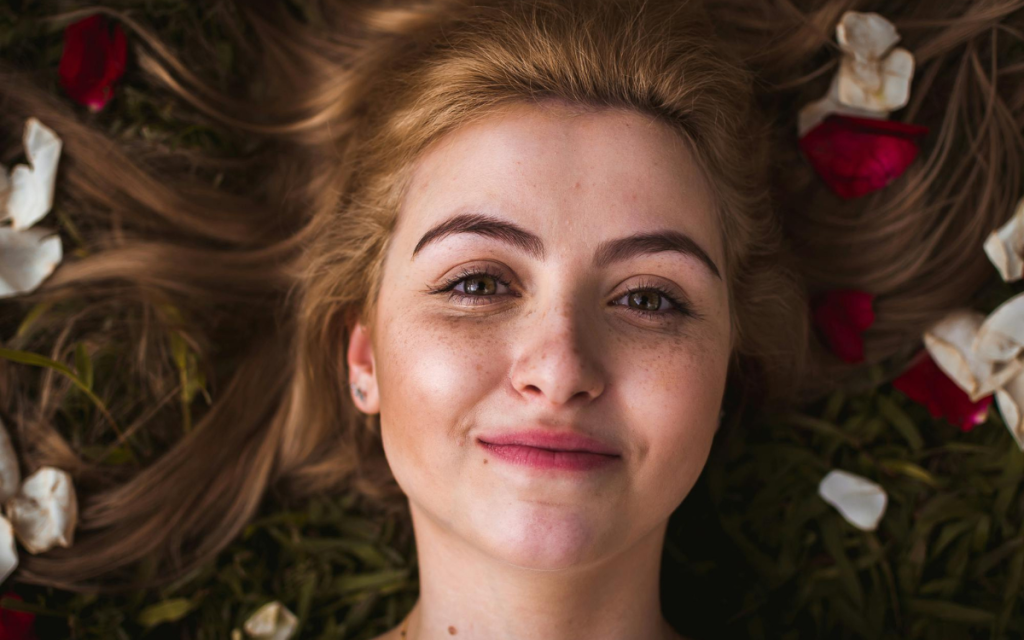 A Guide to Selecting the Ideal Lash Extensions for Your Unique Eye Shape